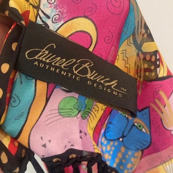 Laurel Burch Signed & Matching Handbag, Charm And Silk Scarf - Picture 14 of 16